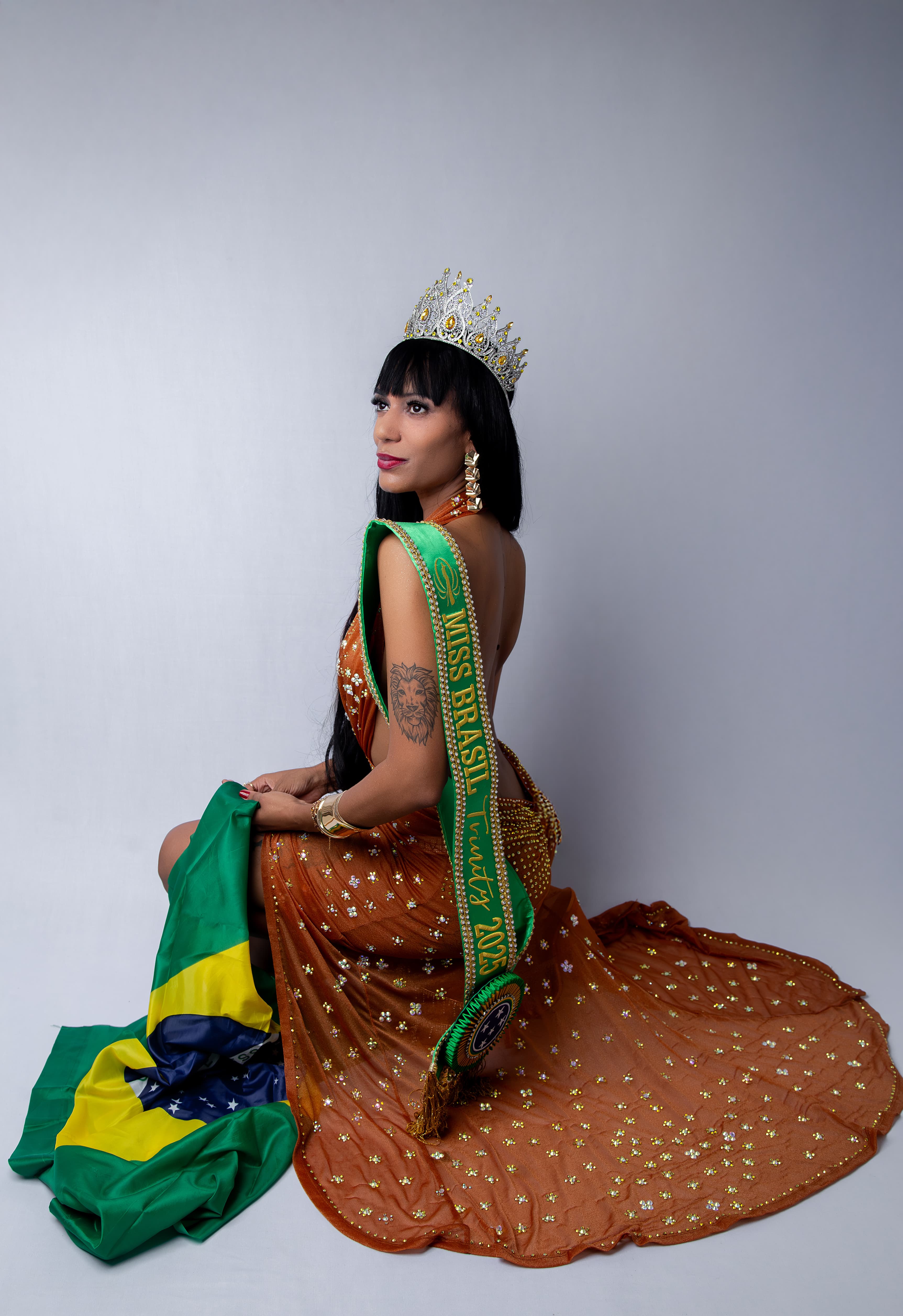 Tamiris portrait with soft directional light — Single-subject editorial portrait; keep alt text factual and non-promotional.